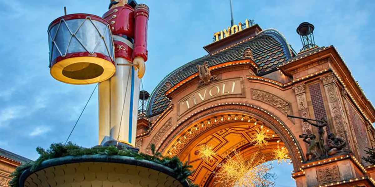 Entrance to Tivoli gardens at Christmas