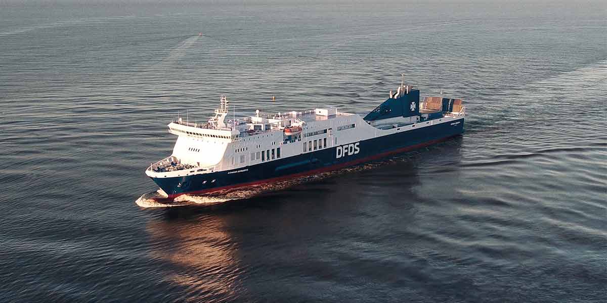 DFDS Athena ship at sea