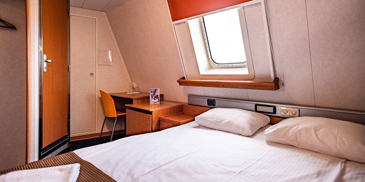 Commodore cabin