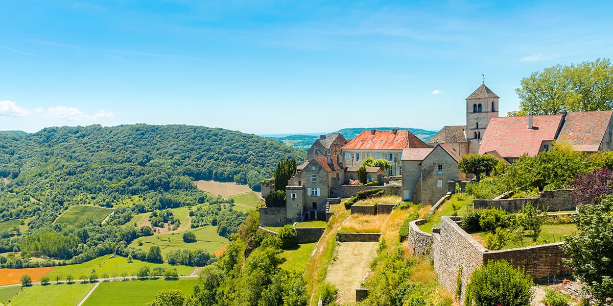 DVFR EN 12 24 SEO French Villages 1200x600 0014 Hero