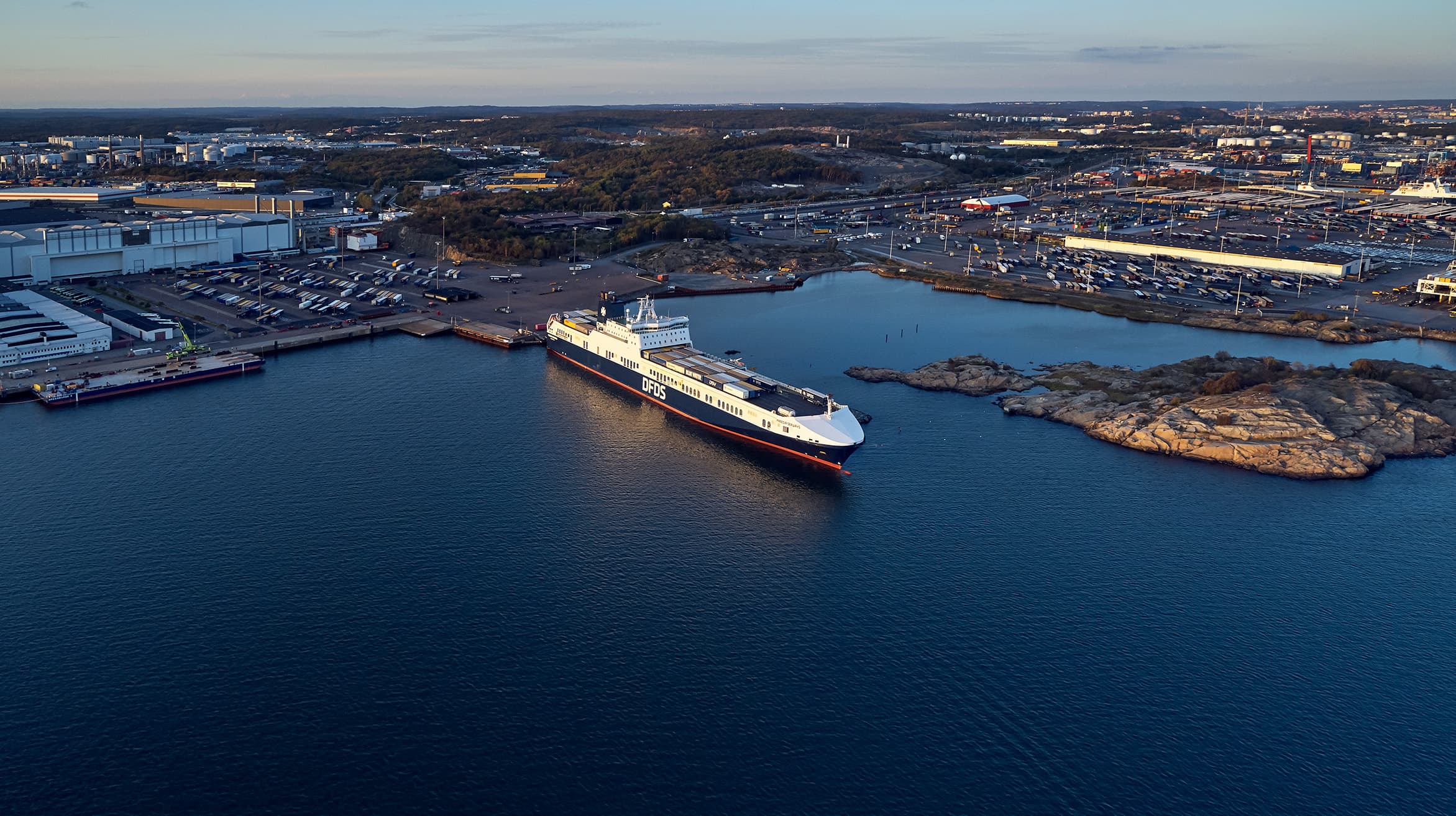 DFDS ship at dock, landscape ratio