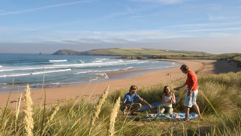 Constantine Bay Cornwall - co VisitBritain