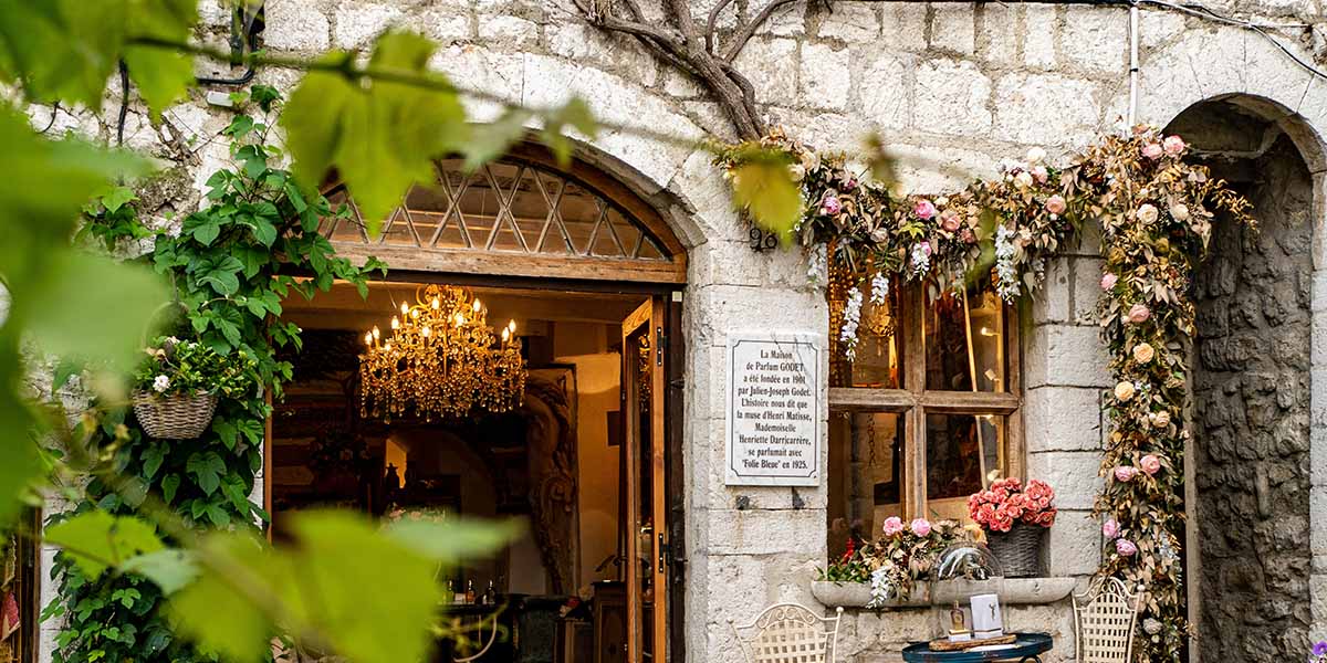 the best romantic holidays in France