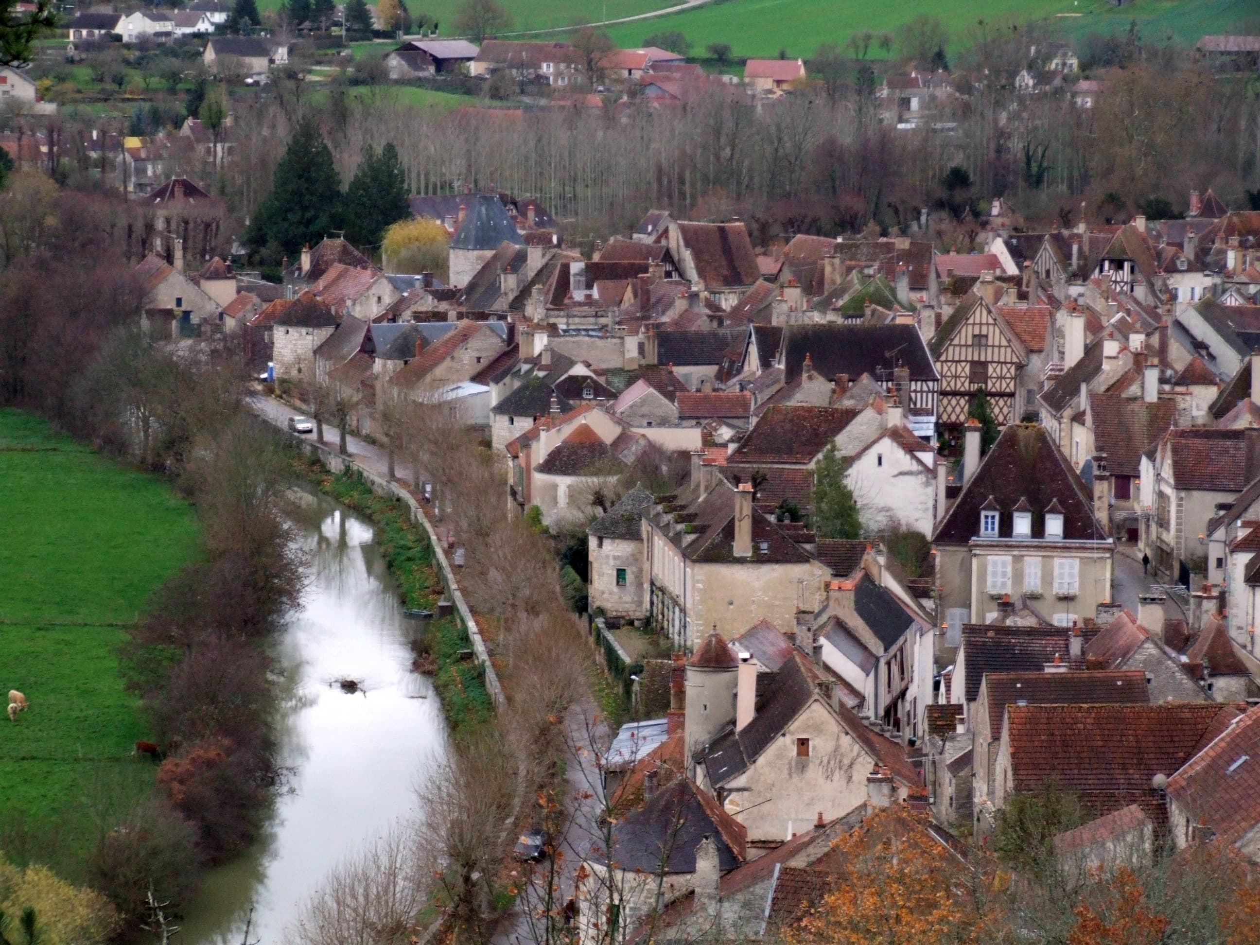 Noyers-sur-Serein