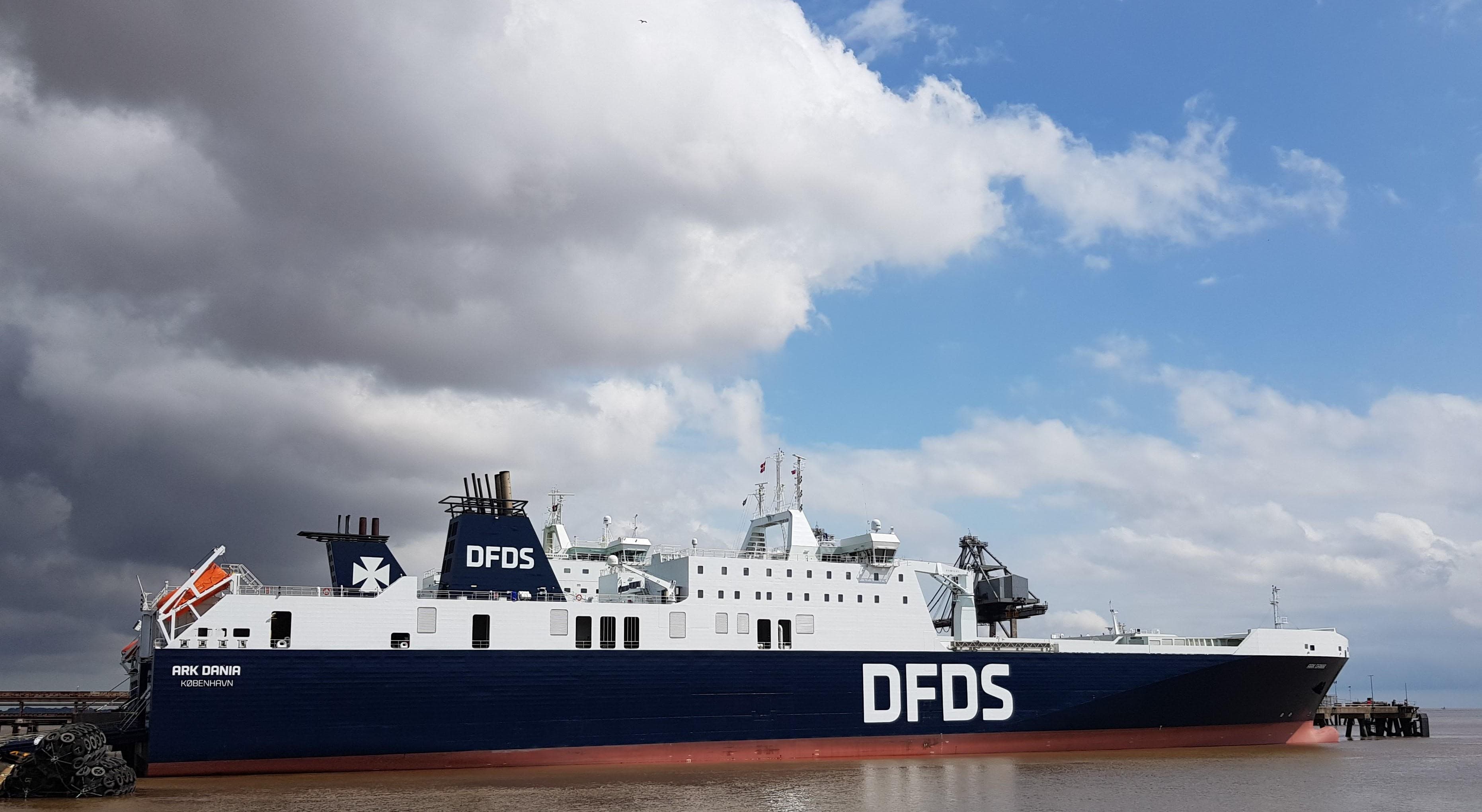 DFDS Vessel docking