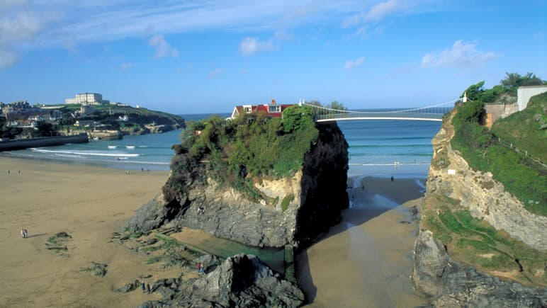 Newquay Cornwall - co VisitBritain