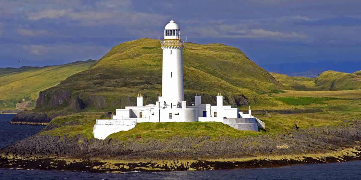 Lighthouse in Oban, Scotland