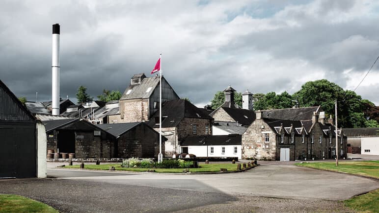 Dalmore Distillery © Dalmore Distillery