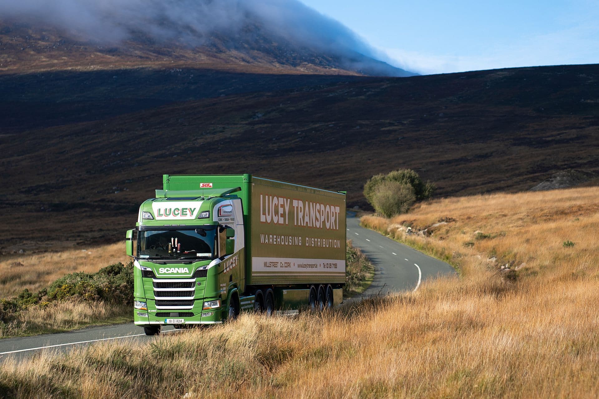 lucey transport truck